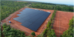 Solar installation at Rio Tinto’s Weipa bauxite mine in Australia. Copyright: Australian Renewable Energy Agency.